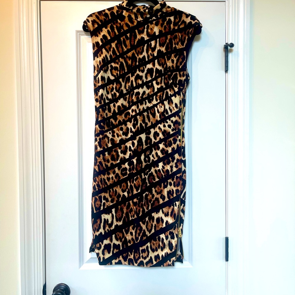 Cache’ Leopard print dress size medium